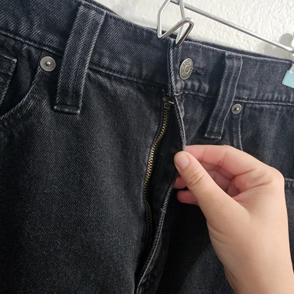 MADEWELL Washed Black McCarren Raw-Hem Jean Skirt Size 29 - Picture 4 of 7